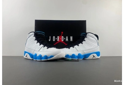 9 Jordan Powder FQ8992-101  Retro 0827